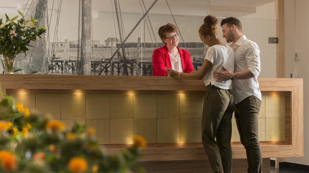 Hotel Hafen Buesum Екстер'єр фото