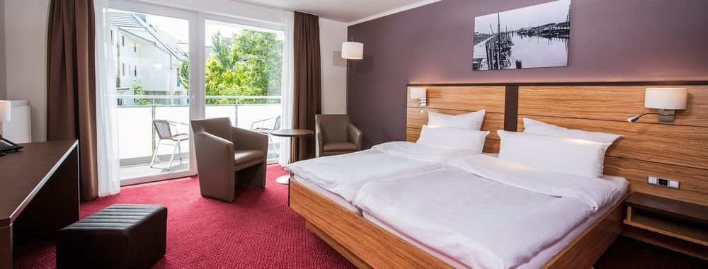 Hotel Hafen Buesum Екстер'єр фото